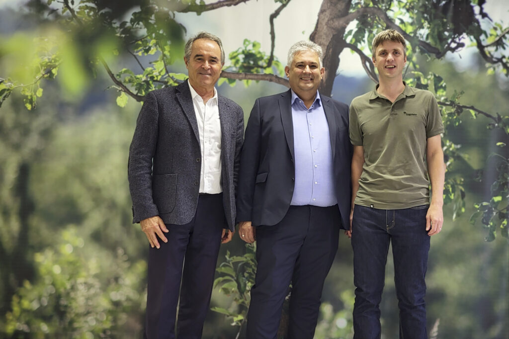 Trapview Group new CEO Dejan Jančić (centre) with Matej Štefančič CTO (right), and André Goig, Chairman of the Advisory board of EFOS/Trapview (left).